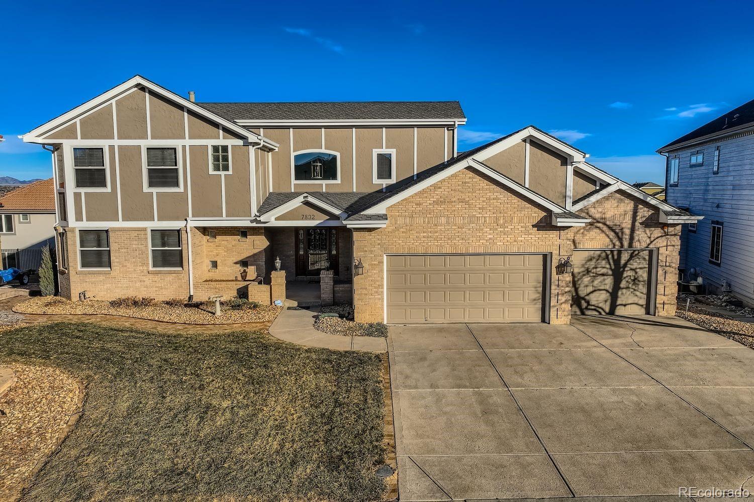 MLS Image #5 for 7832 w oxford circle,lakewood, Colorado