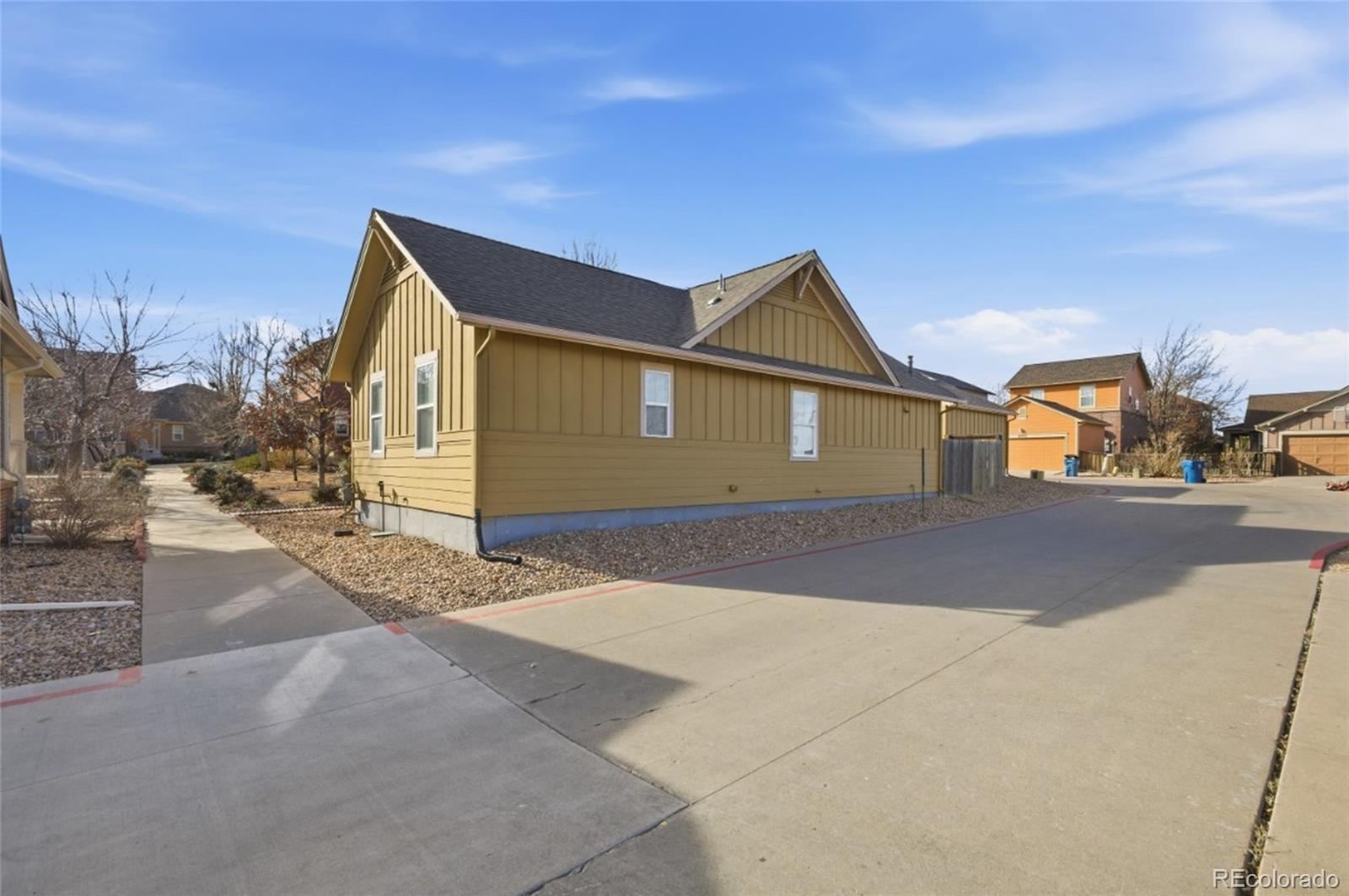 MLS Image #15 for 23501 e saratoga circle,aurora, Colorado