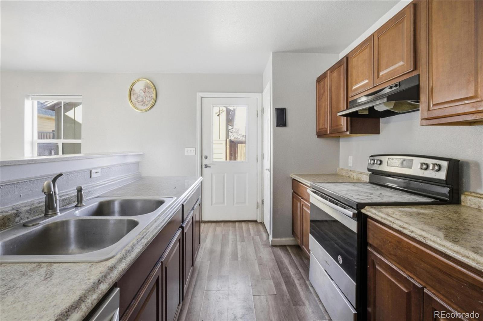 MLS Image #7 for 23501 e saratoga circle,aurora, Colorado