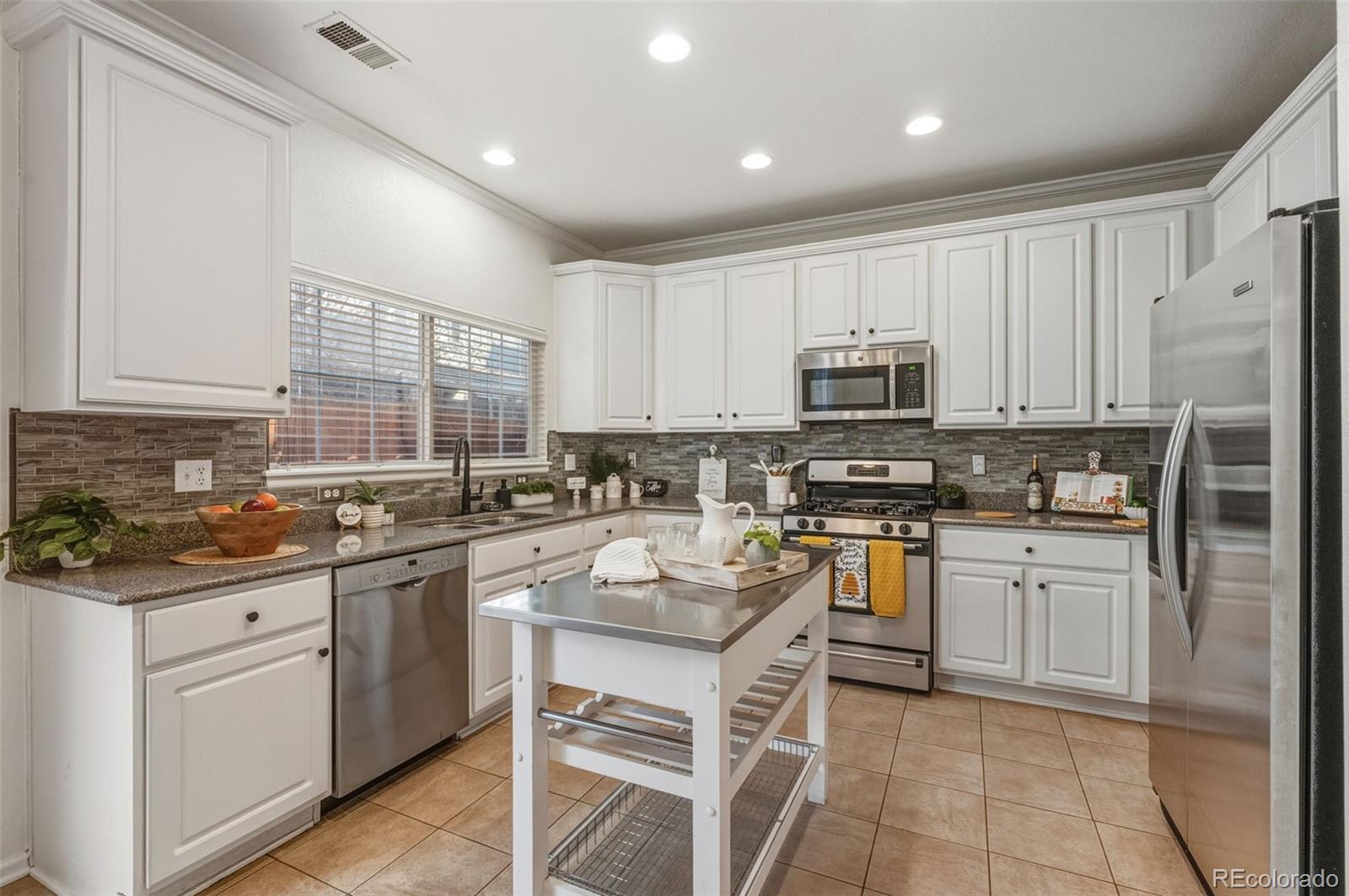 MLS Image #15 for 7414 s mobile street,aurora, Colorado