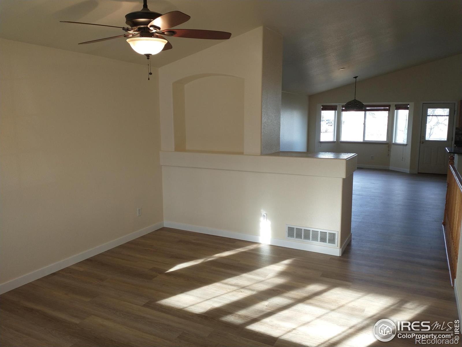 MLS Image #10 for 1516  willowbrook drive,longmont, Colorado
