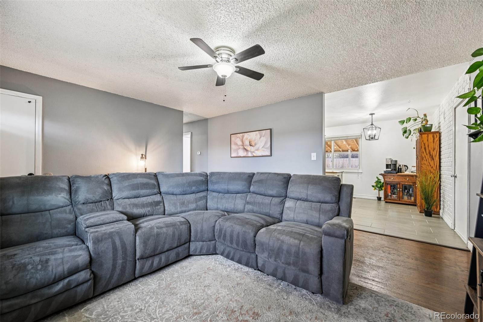 MLS Image #5 for 746 s nile way,aurora, Colorado