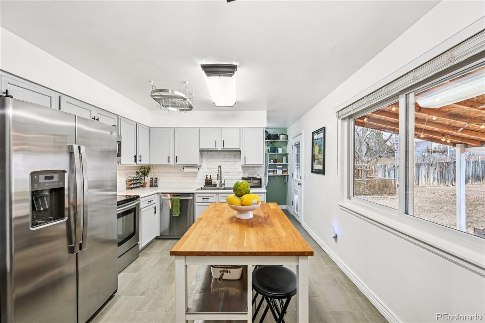 MLS Image #9 for 746 s nile way,aurora, Colorado