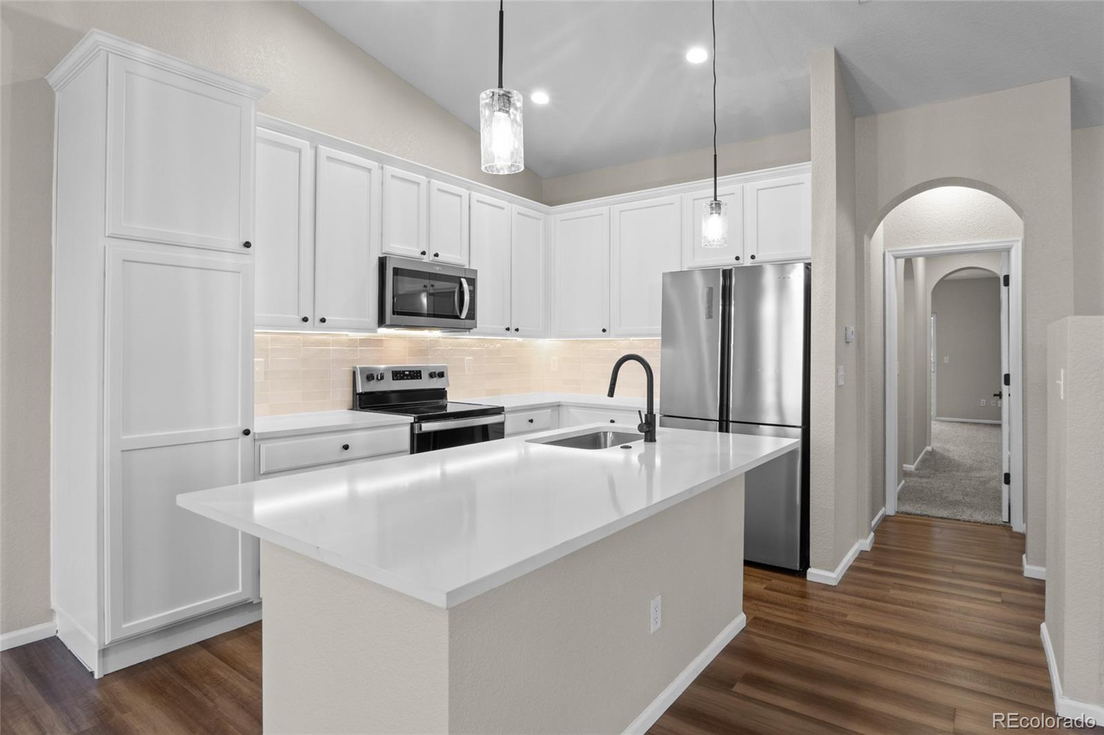 MLS Image #9 for 6701 s versailles way,aurora, Colorado