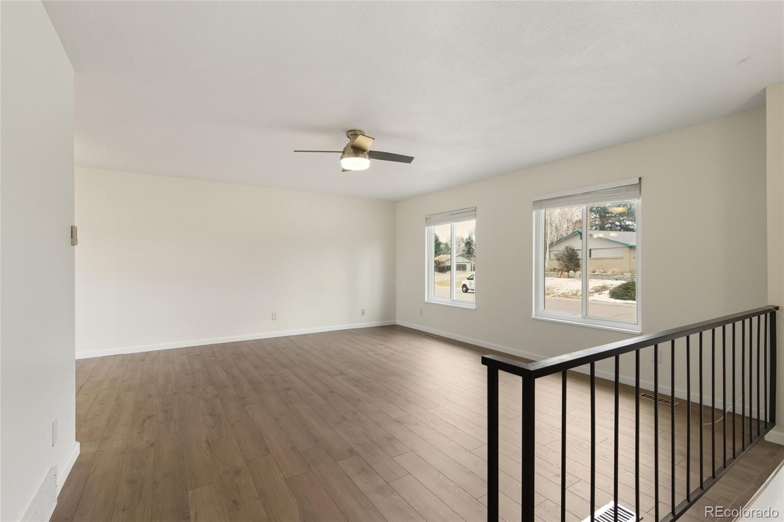 MLS Image #3 for 7405 e fremont drive,centennial, Colorado