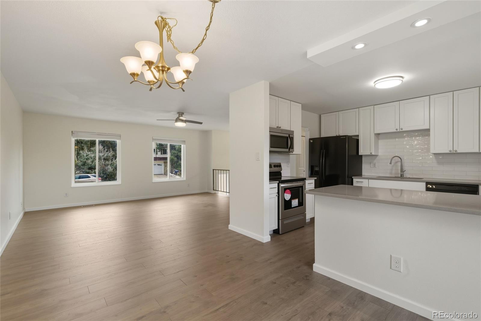 MLS Image #5 for 7405 e fremont drive,centennial, Colorado
