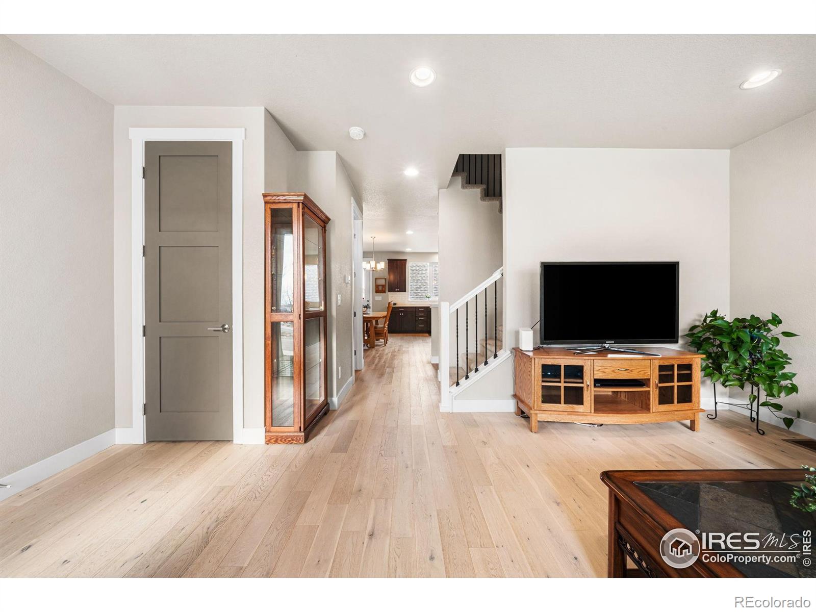 MLS Image #3 for 1120  little branch lane,berthoud, Colorado