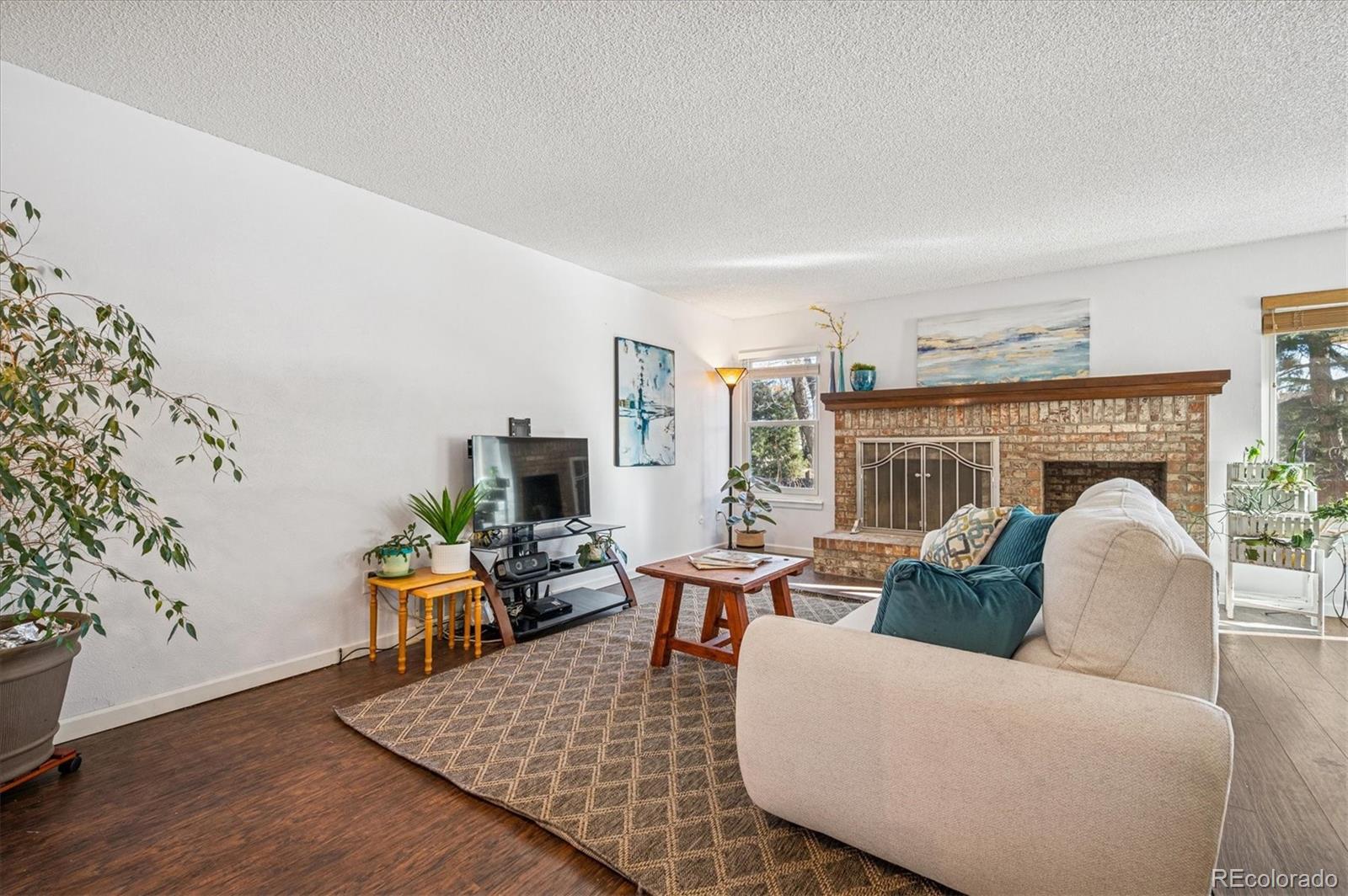 MLS Image #3 for 7160 s lewis street,littleton, Colorado
