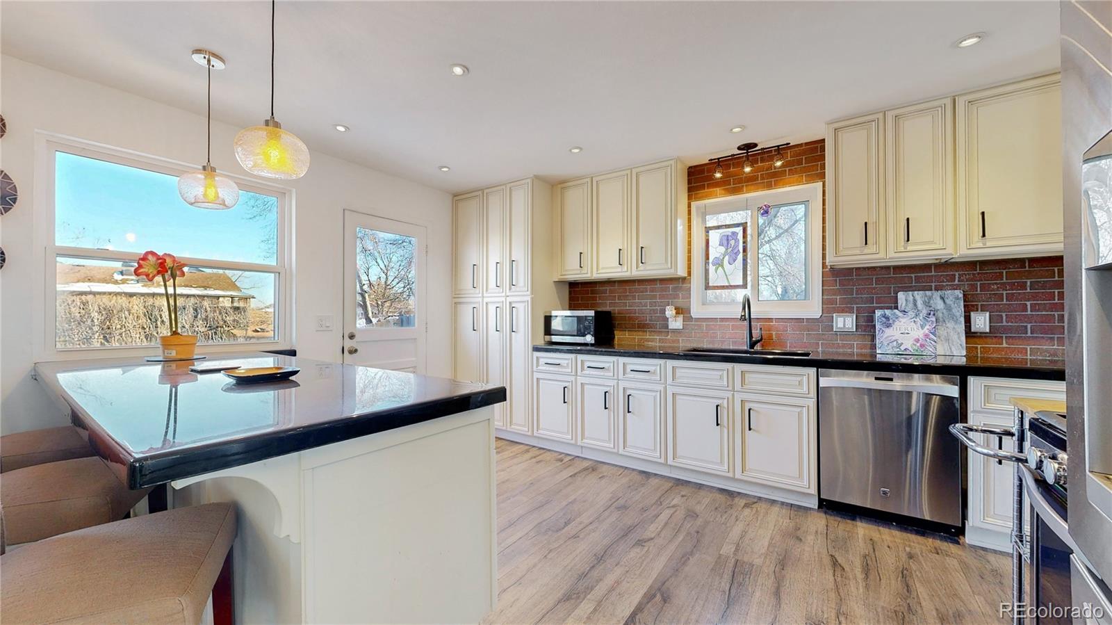 MLS Image #10 for 4756 s lewis court,littleton, Colorado