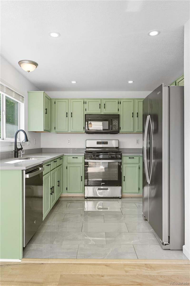 MLS Image #10 for 5160 e 120th place,thornton, Colorado