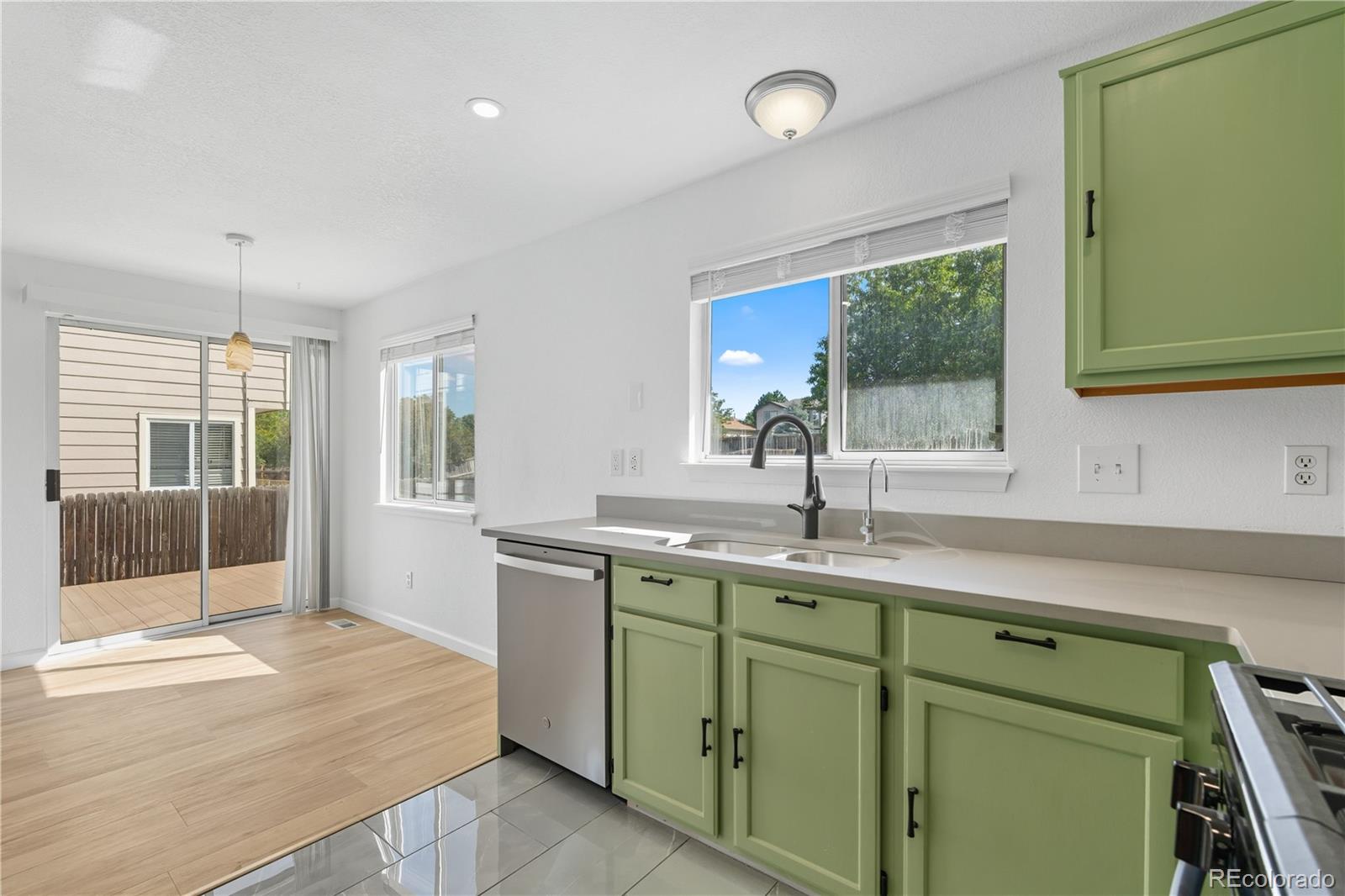 MLS Image #9 for 5160 e 120th place,thornton, Colorado