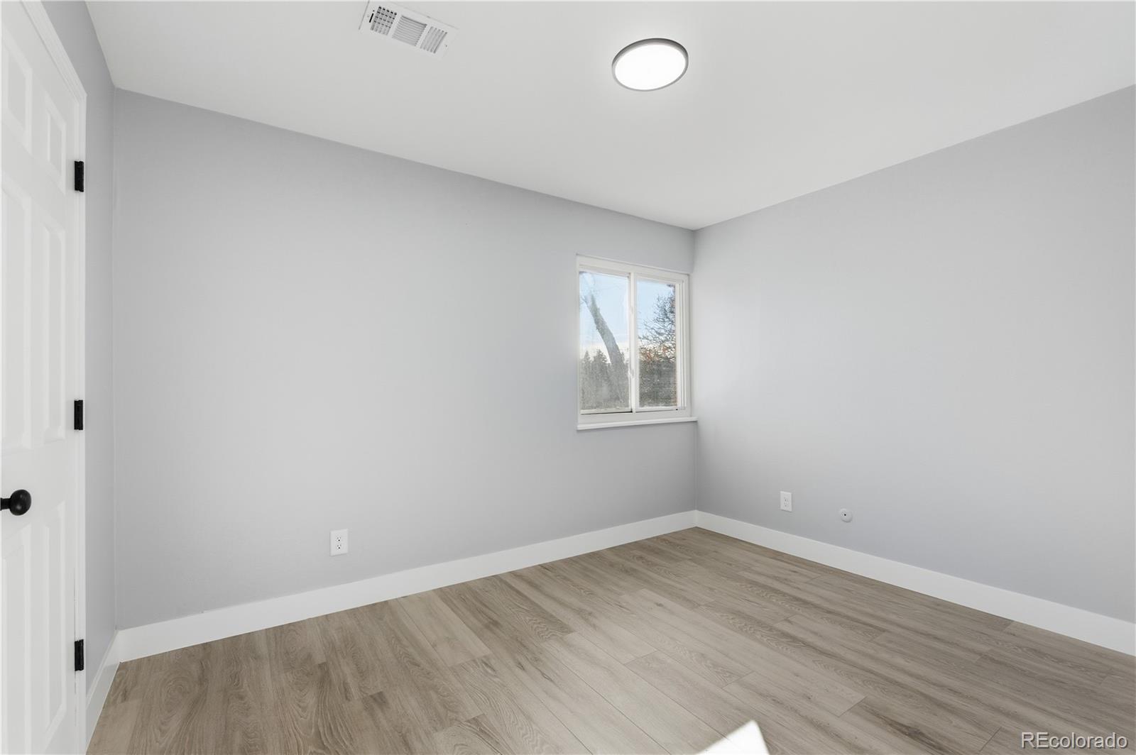 MLS Image #14 for 932 s peoria street ,aurora, Colorado
