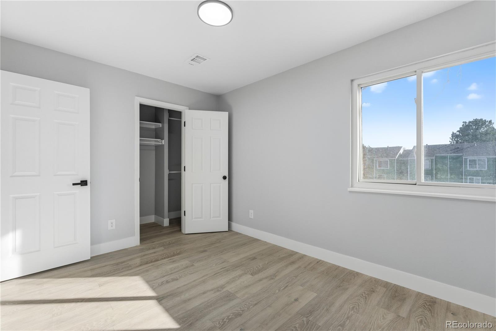 MLS Image #19 for 932 s peoria street ,aurora, Colorado