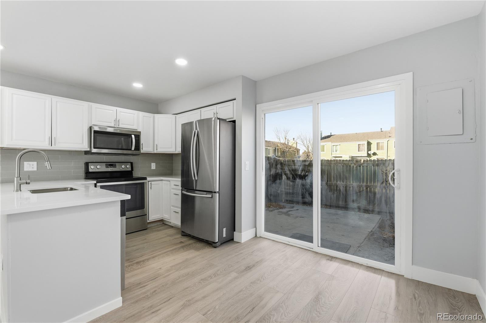 MLS Image #5 for 932 s peoria street ,aurora, Colorado