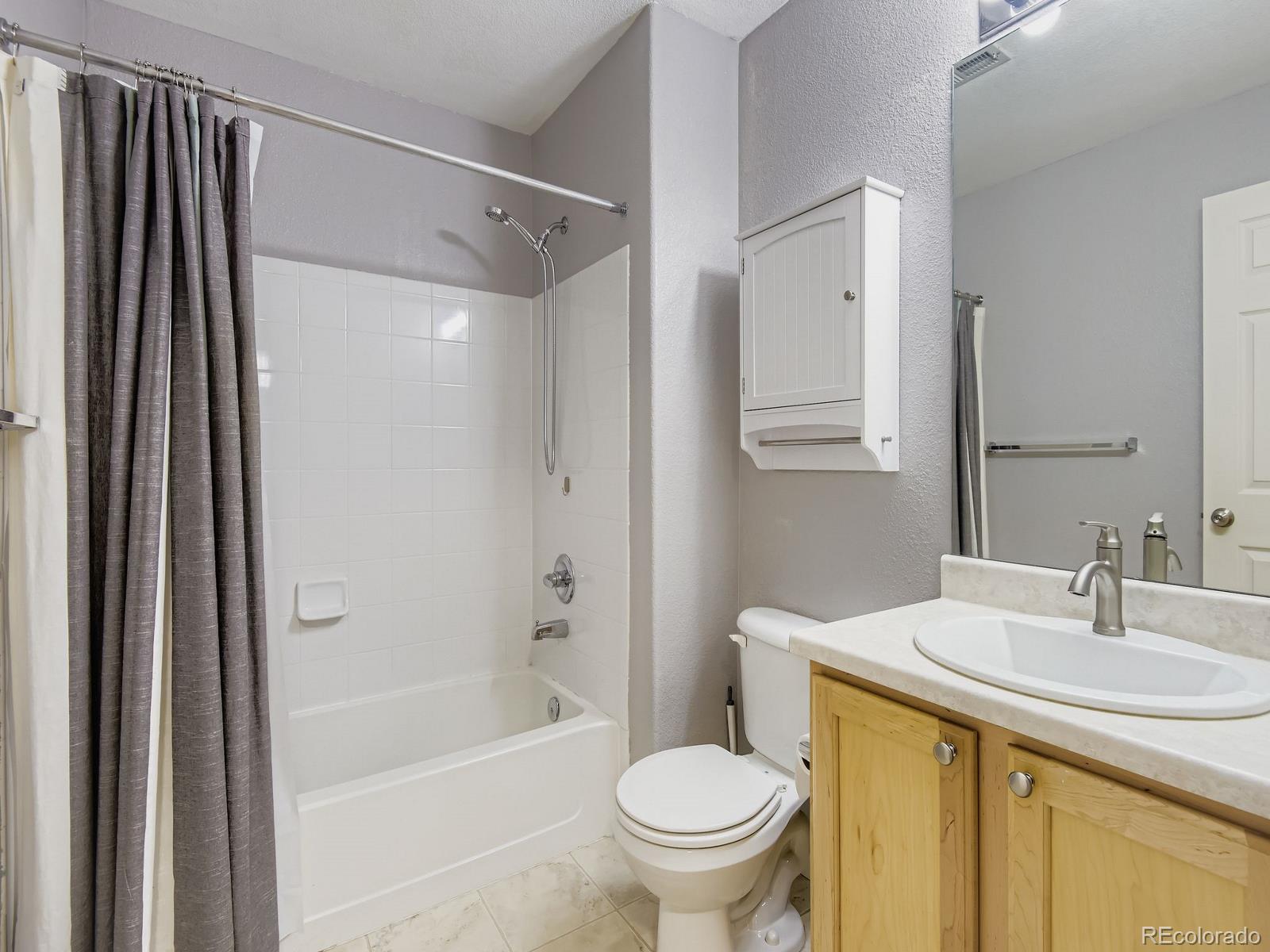 MLS Image #22 for 5255  memphis street 123,denver, Colorado