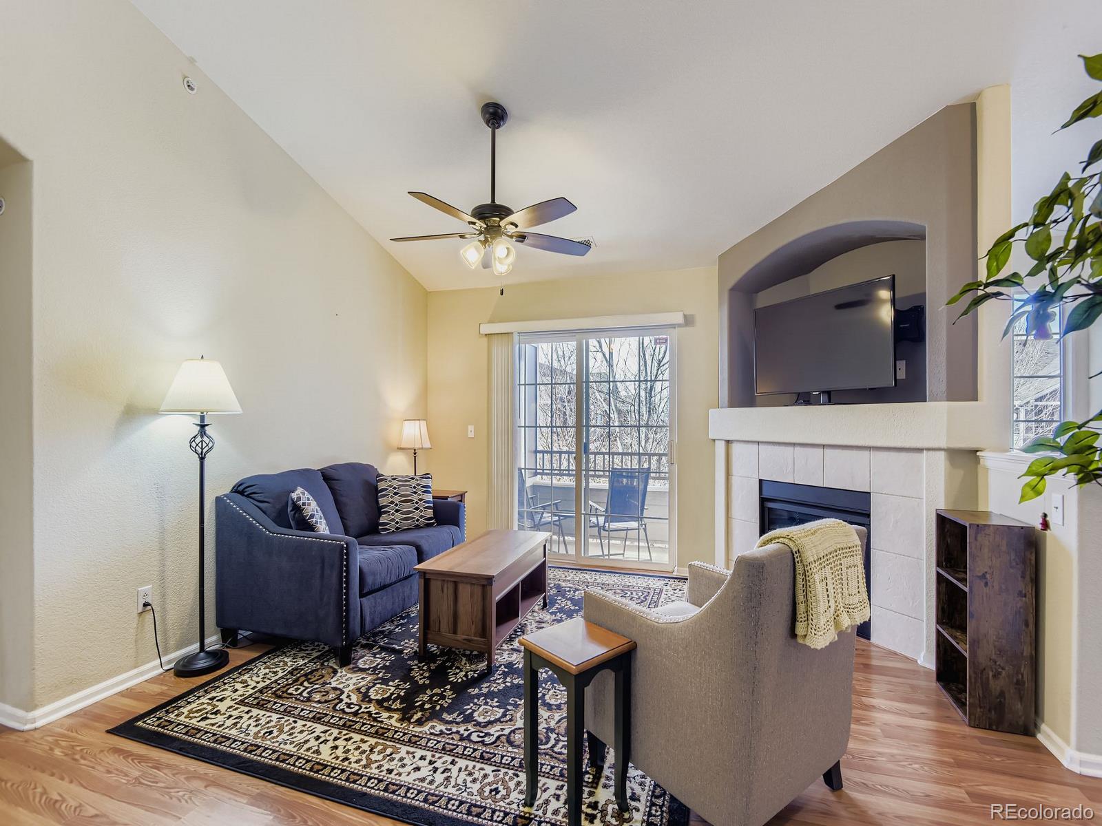 MLS Image #6 for 5255  memphis street 123,denver, Colorado