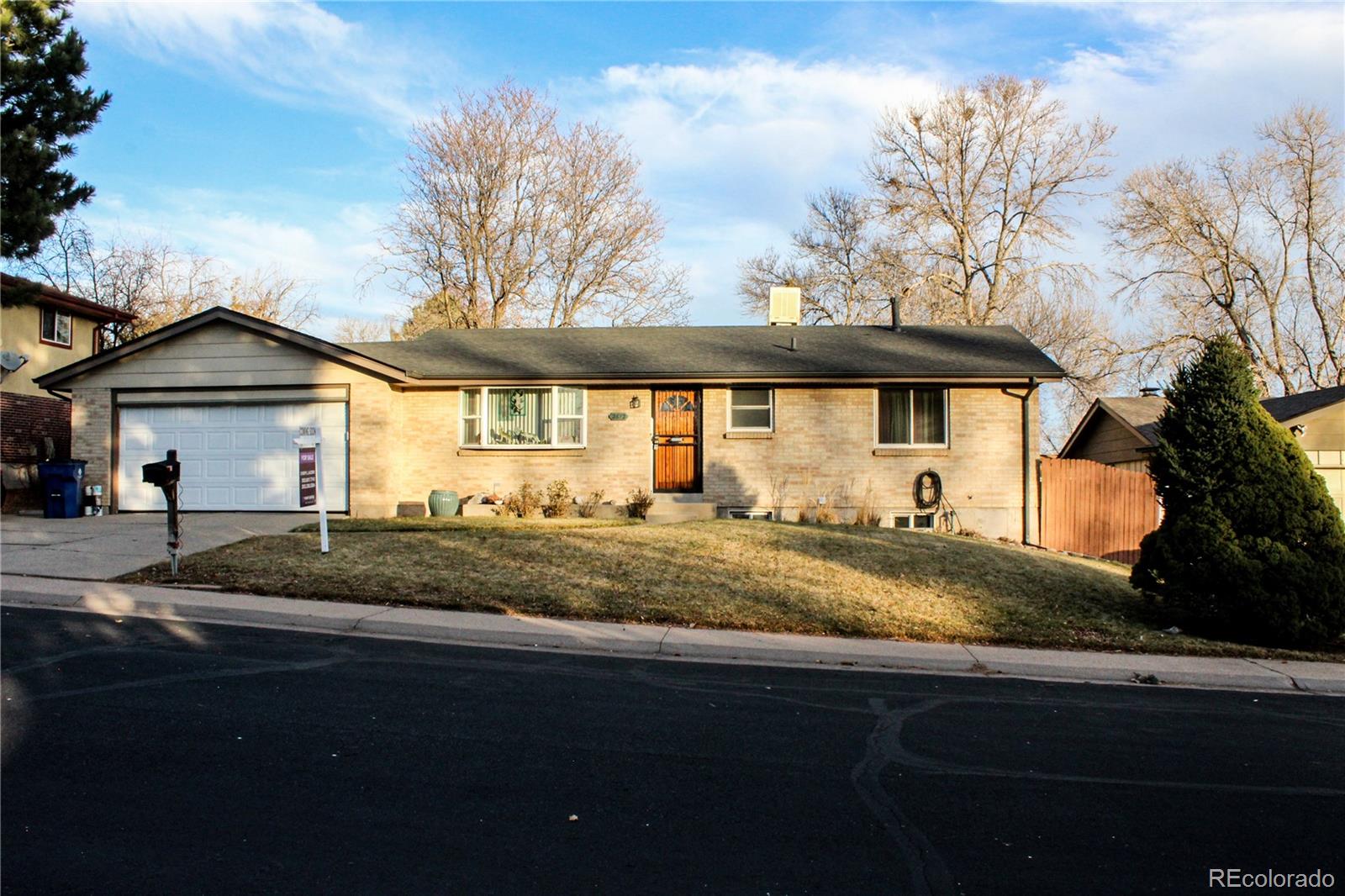 MLS Image #8 for 2612 s field court,lakewood, Colorado
