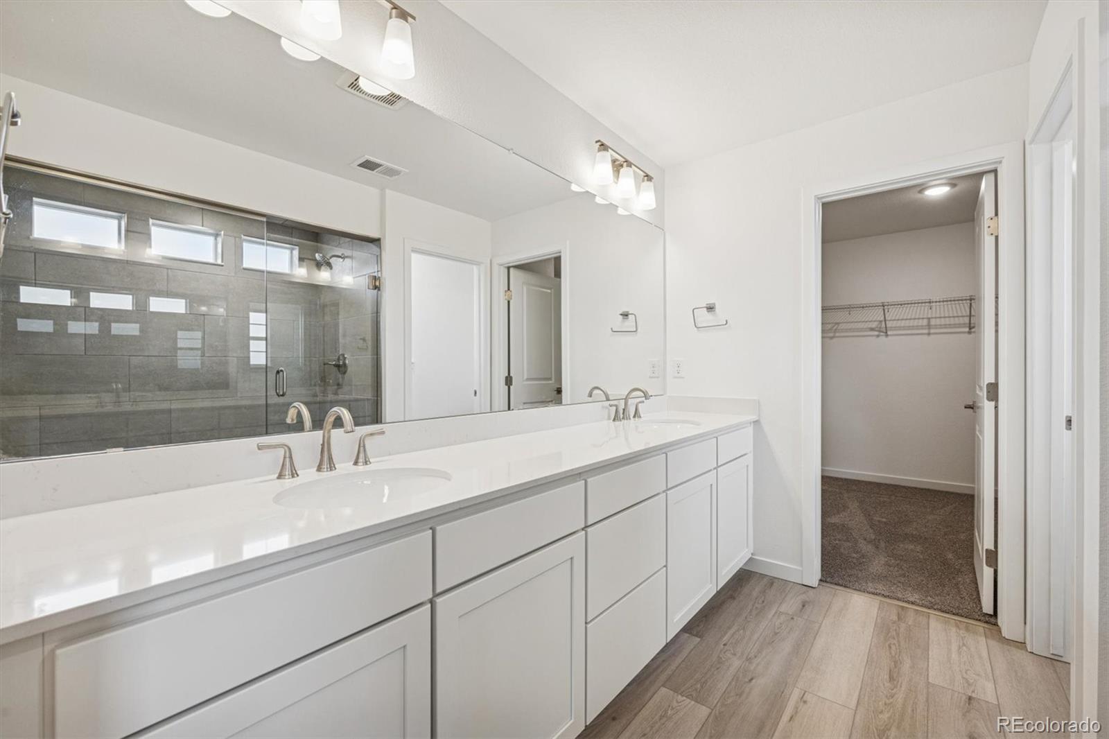 MLS Image #14 for 476 s salida street,aurora, Colorado