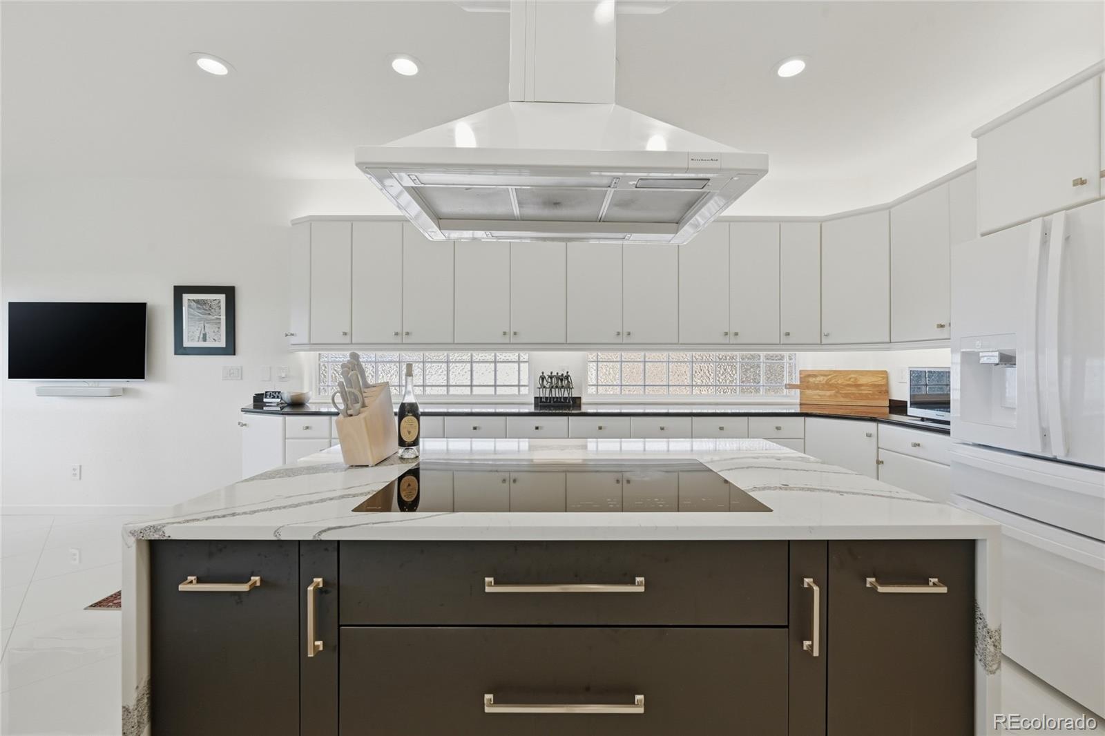 MLS Image #13 for 14750  pristine drive,colorado springs, Colorado