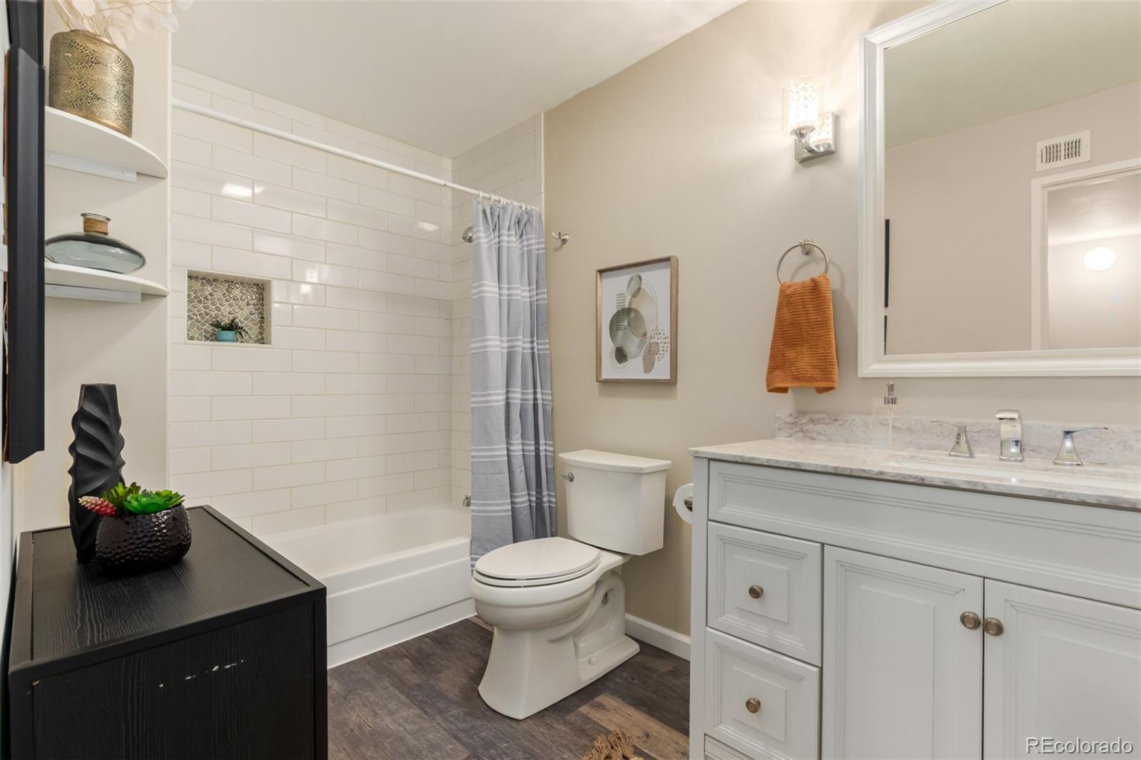 MLS Image #16 for 400  zang street 1-305,lakewood, Colorado