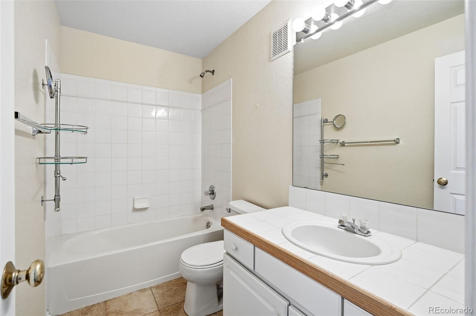 MLS Image #27 for 2526 s tucson circle ,aurora, Colorado