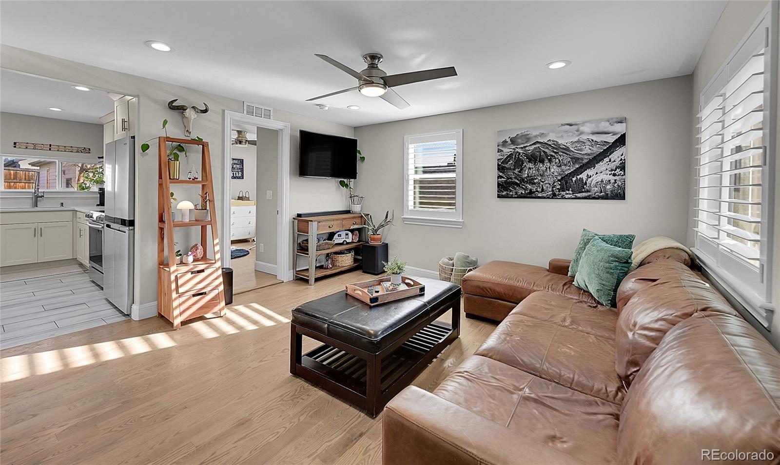MLS Image #2 for 3390 s dale court,englewood, Colorado