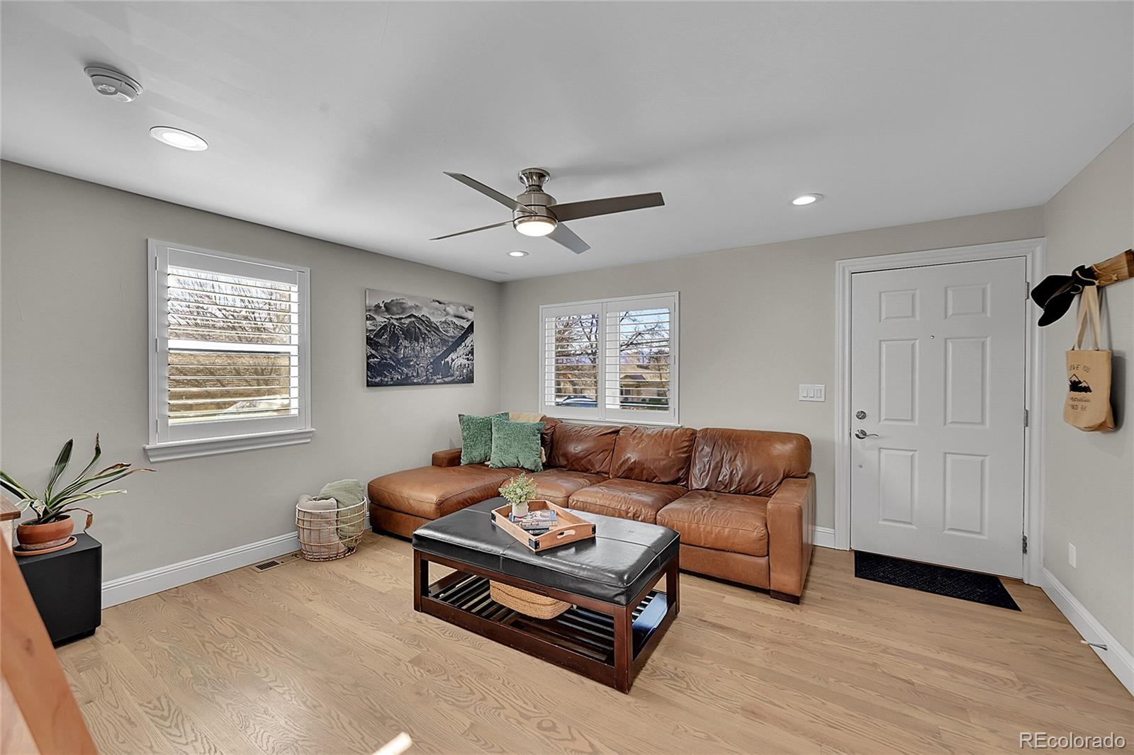 MLS Image #3 for 3390 s dale court,englewood, Colorado