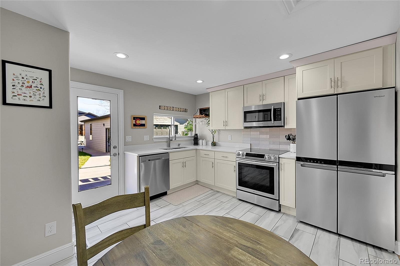 MLS Image #8 for 3390 s dale court,englewood, Colorado