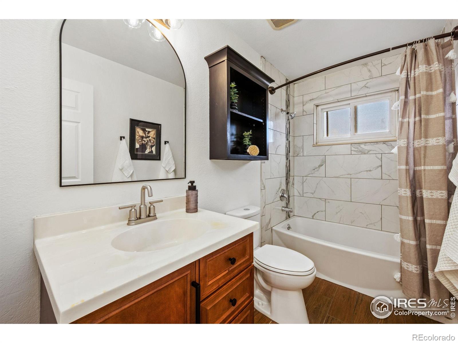 MLS Image #12 for 924  larch drive,windsor, Colorado
