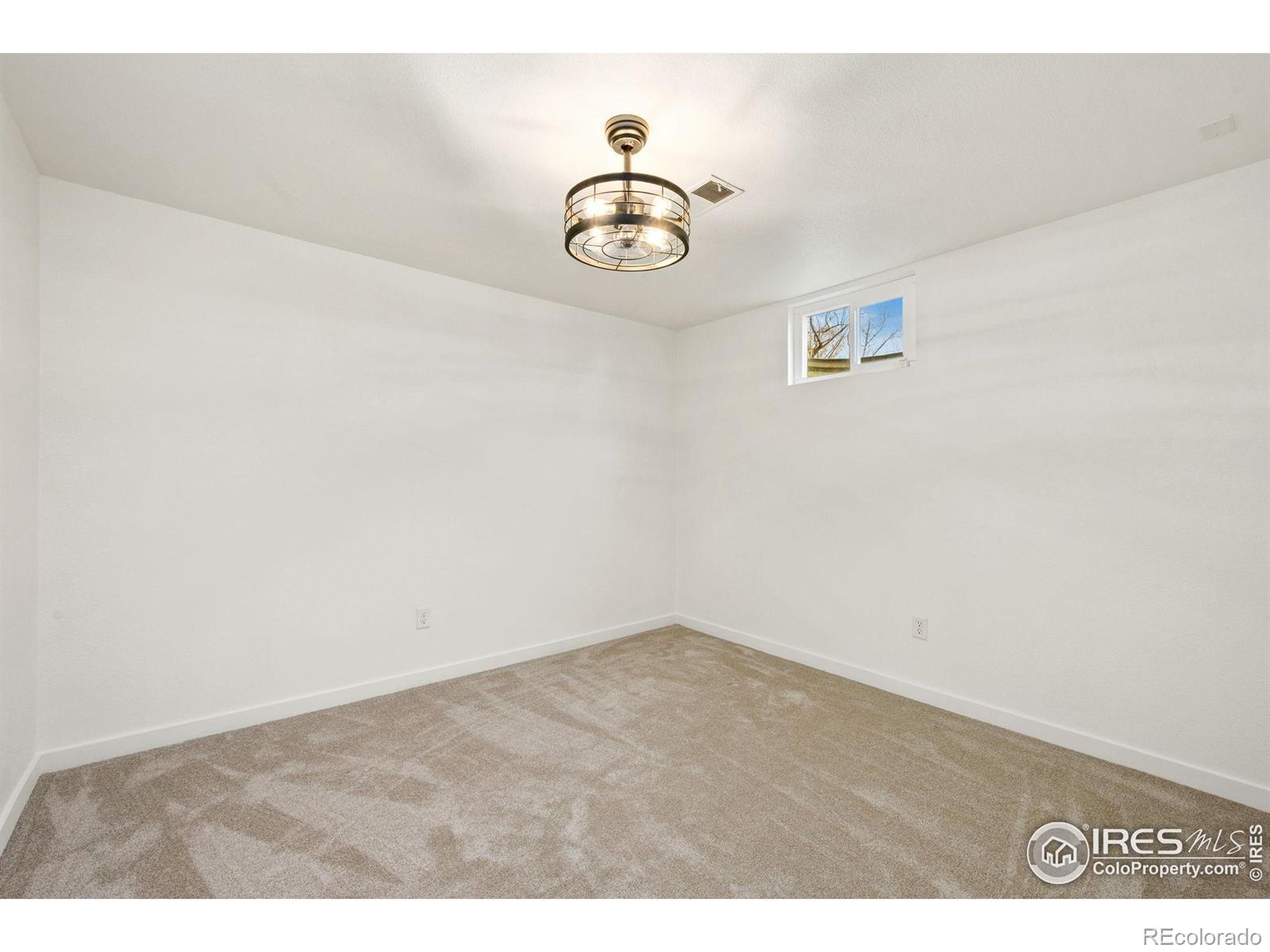MLS Image #15 for 924  larch drive,windsor, Colorado
