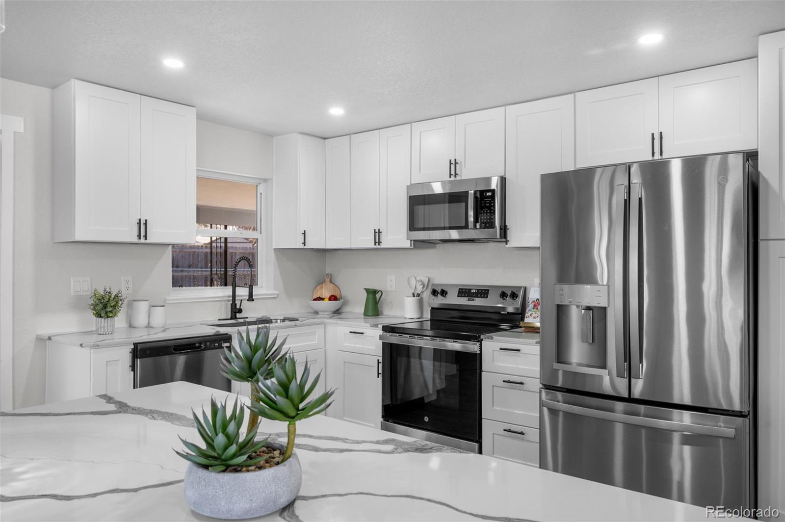 MLS Image #11 for 269  garnet street,broomfield, Colorado