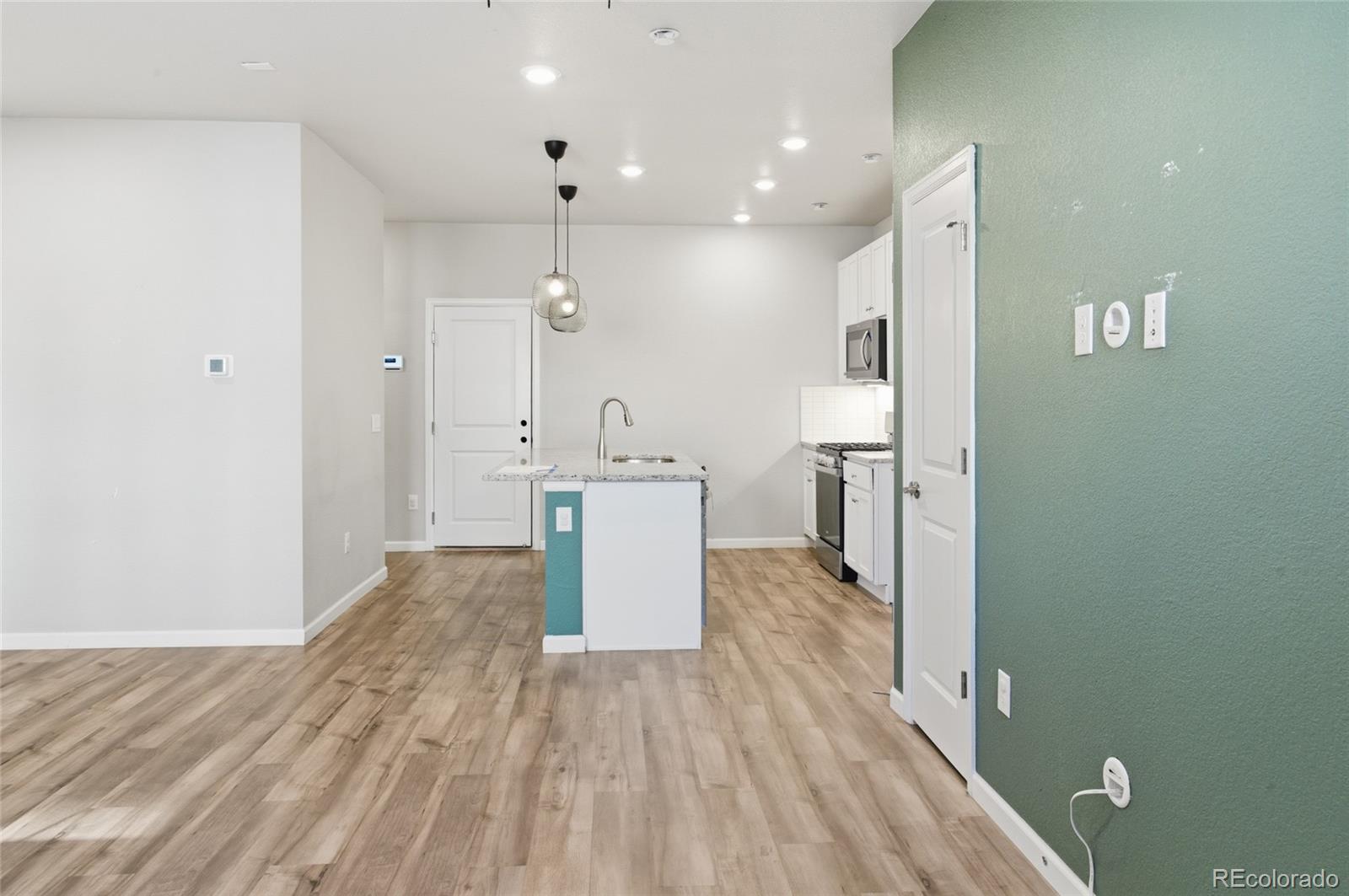 MLS Image #5 for 8428  galvani trail b,littleton, Colorado