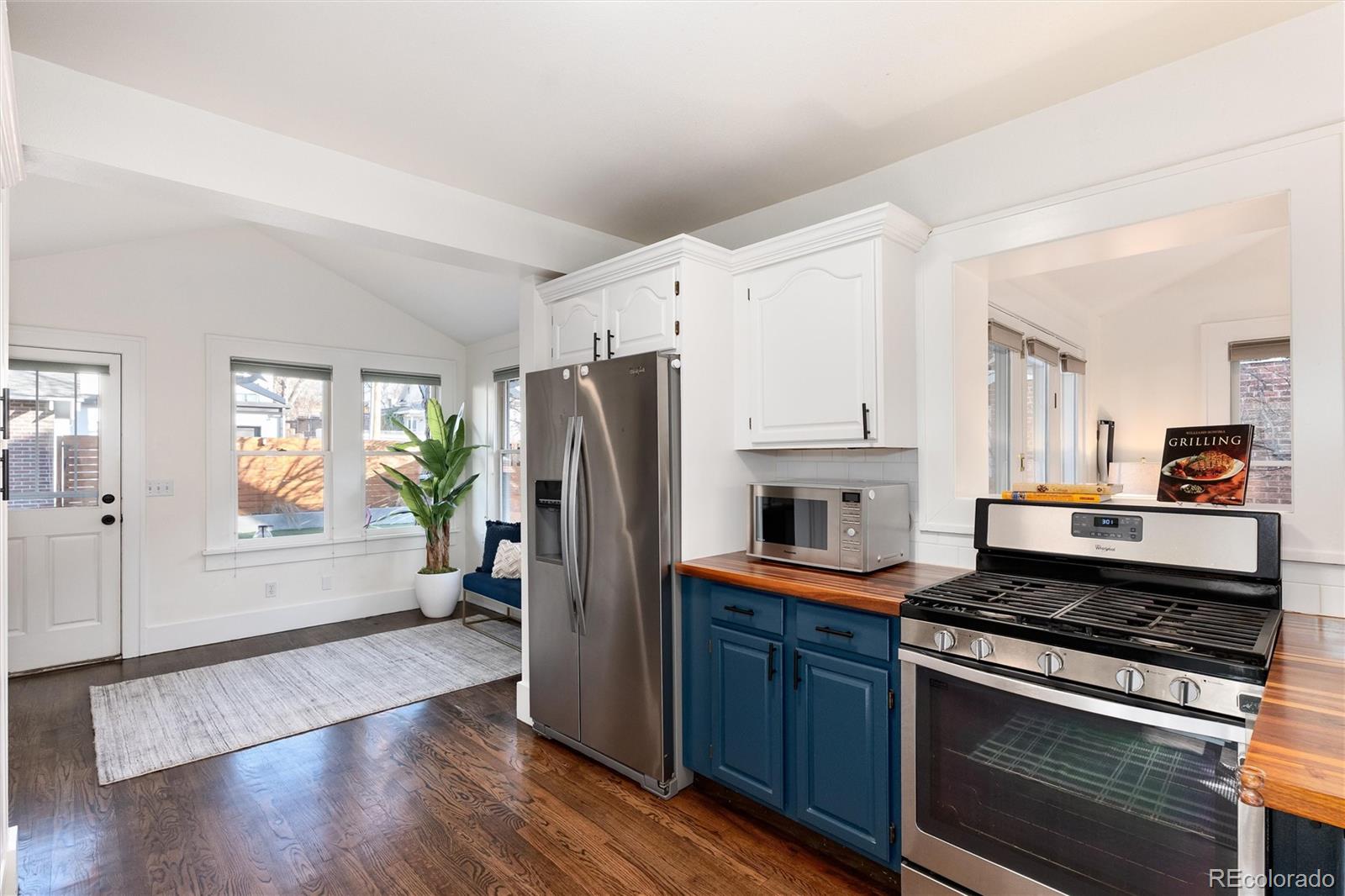 MLS Image #10 for 474 s emerson street,denver, Colorado