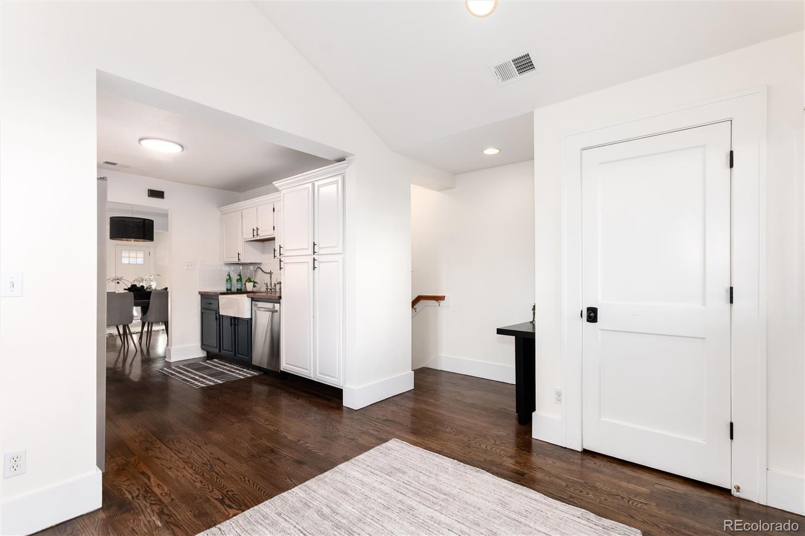 MLS Image #15 for 474 s emerson street,denver, Colorado