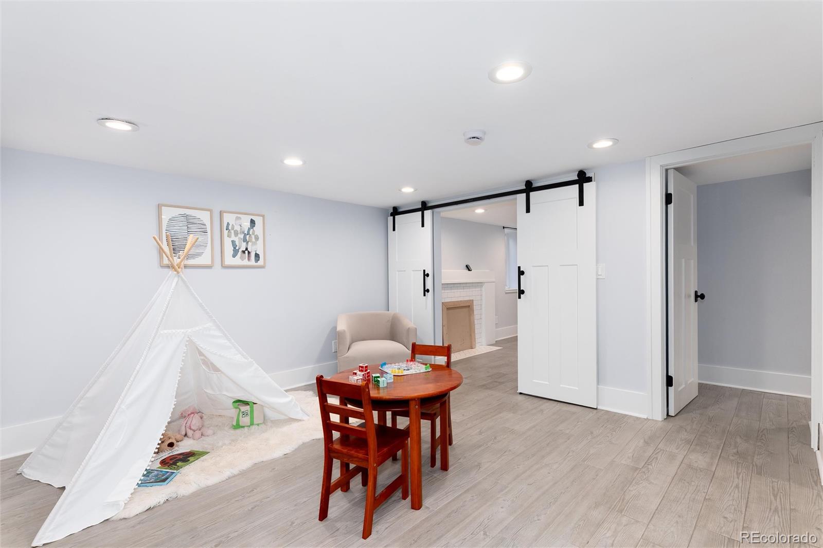 MLS Image #27 for 474 s emerson street,denver, Colorado