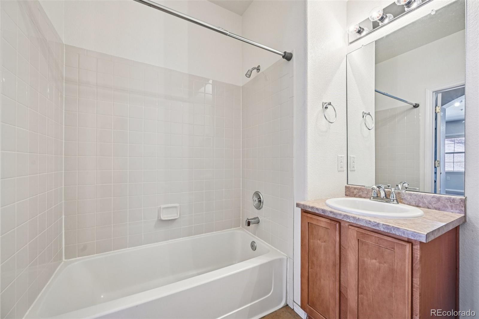 MLS Image #13 for 16386 e fremont avenue 4,aurora, Colorado