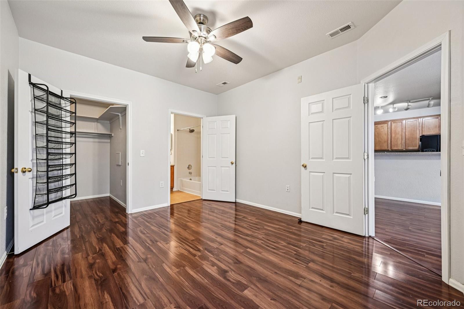 MLS Image #2 for 16386 e fremont avenue 4,aurora, Colorado