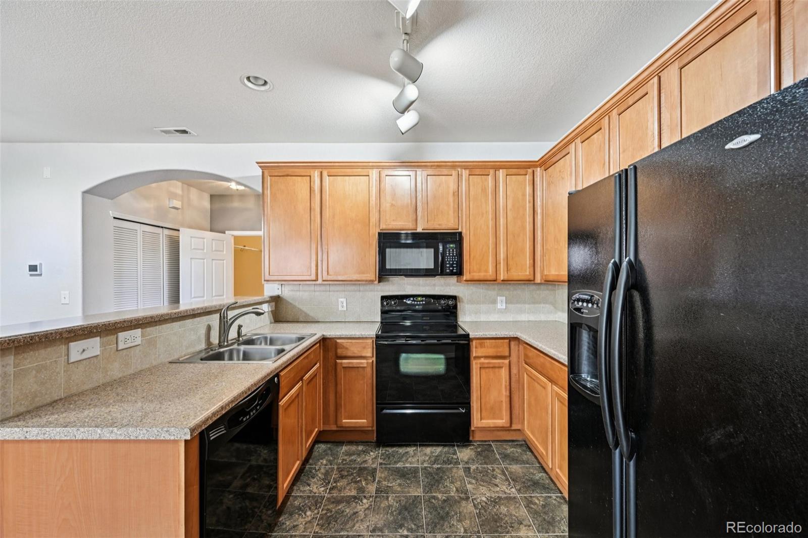 MLS Image #8 for 16386 e fremont avenue 4,aurora, Colorado