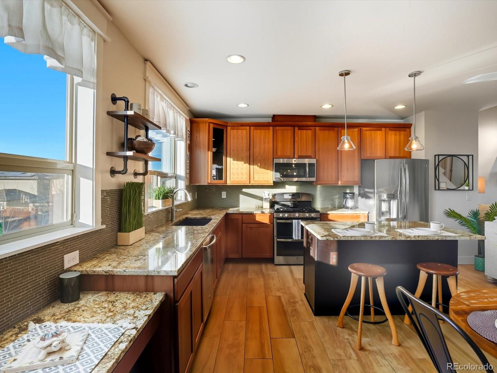 MLS Image #12 for 4977  valentia street,denver, Colorado