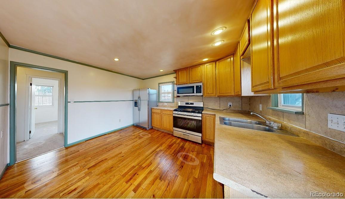 MLS Image #11 for 1105  russell street,golden, Colorado