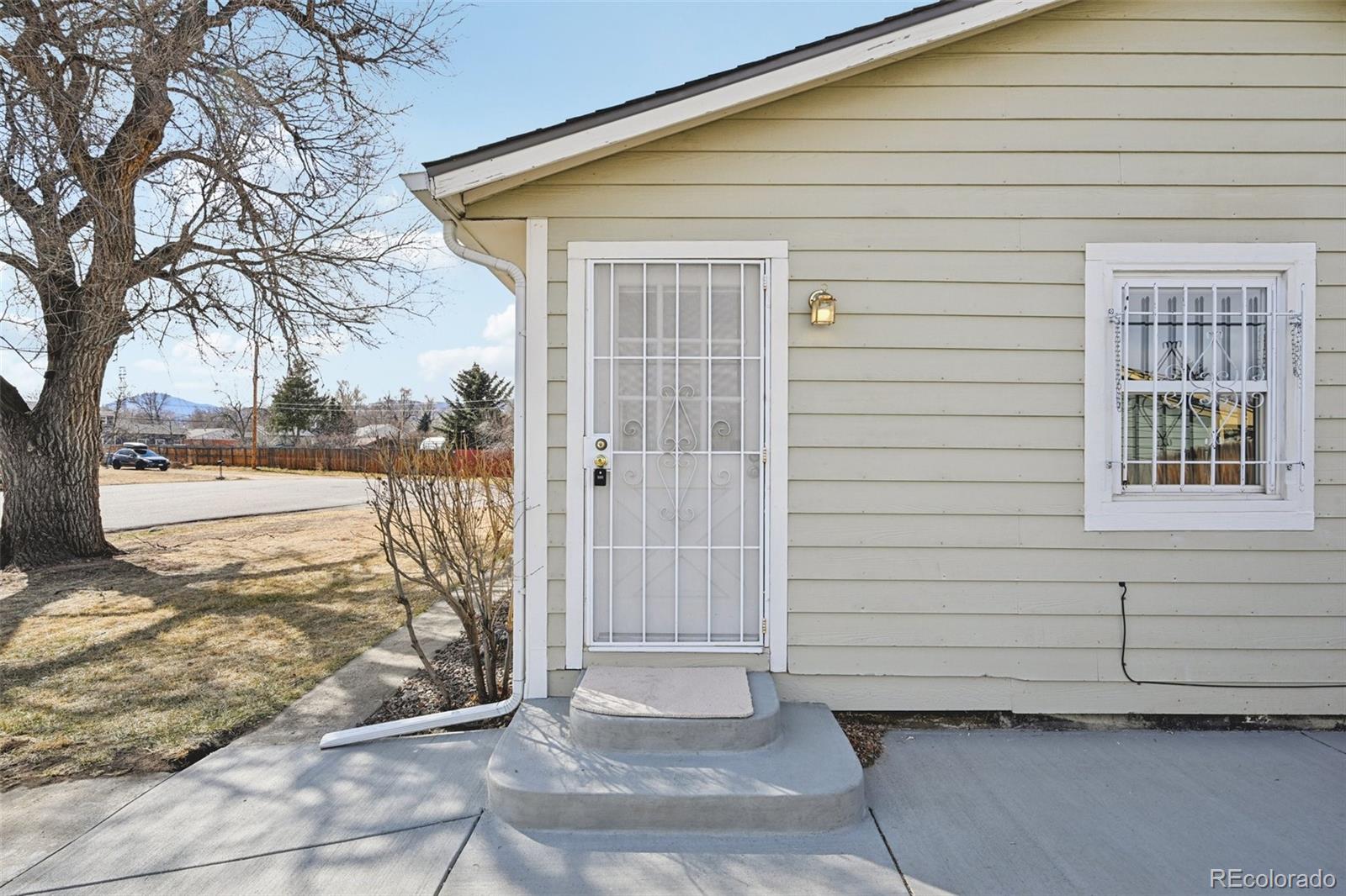 MLS Image #2 for 1105  russell street,golden, Colorado