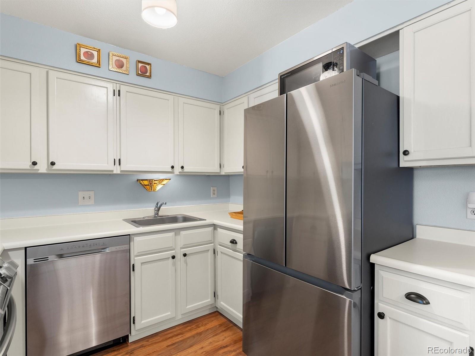 MLS Image #10 for 3320 s ammons street,lakewood, Colorado