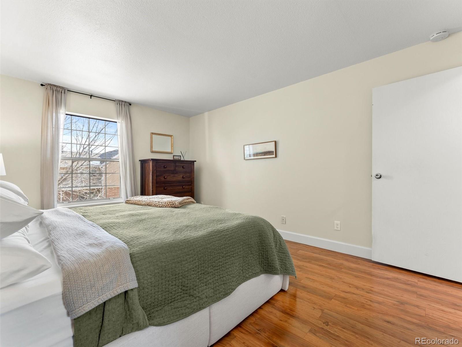 MLS Image #15 for 3320 s ammons street,lakewood, Colorado