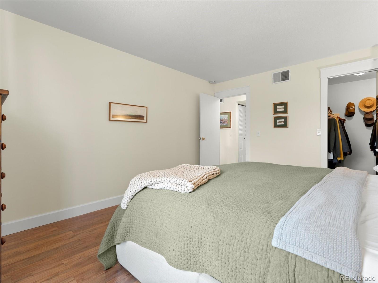 MLS Image #18 for 3320 s ammons street,lakewood, Colorado