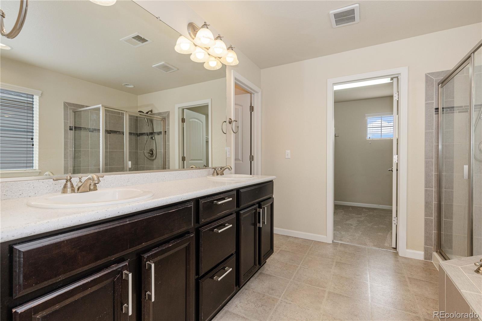 MLS Image #18 for 24311 e alamo drive,aurora, Colorado
