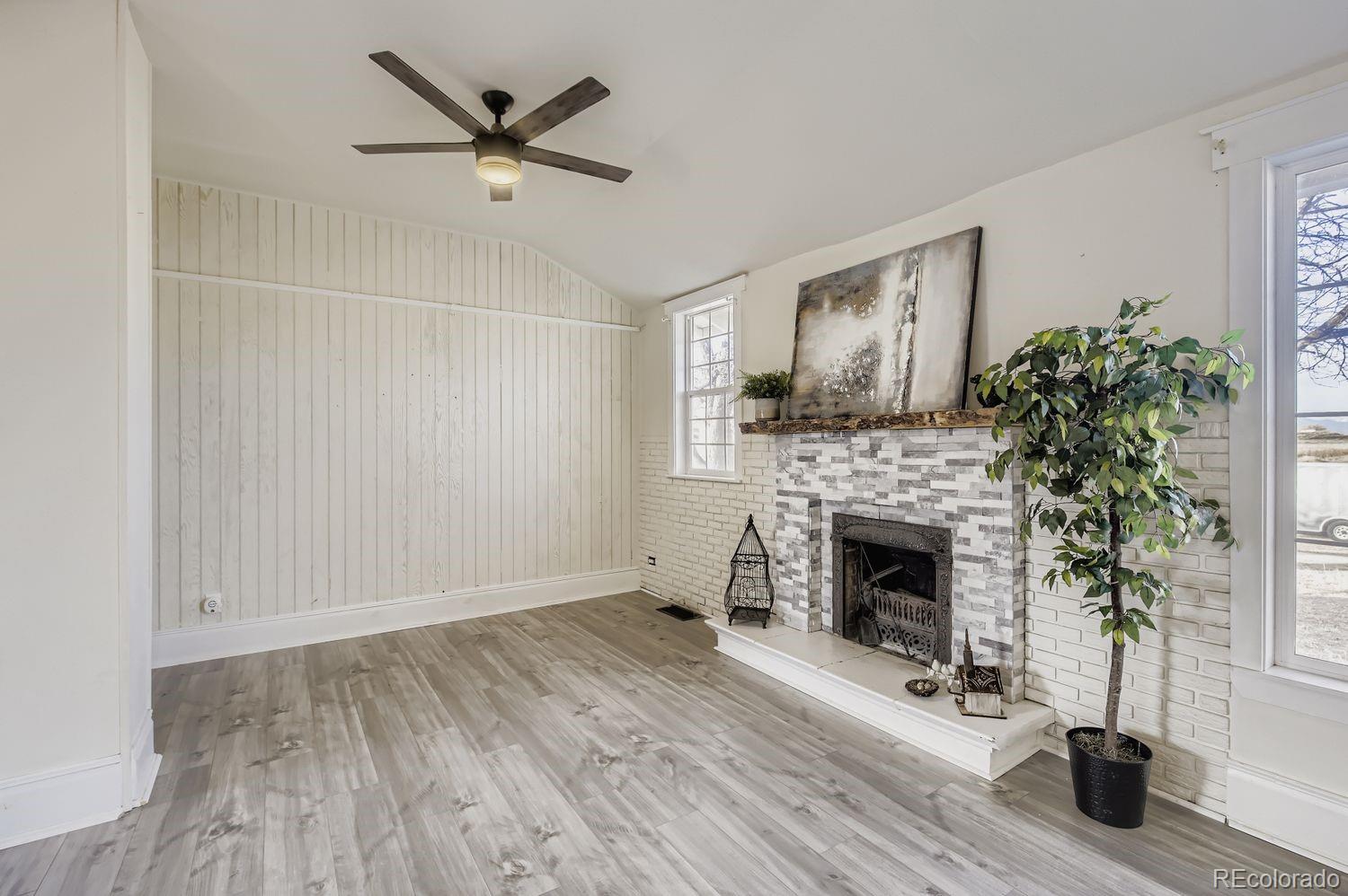 MLS Image #6 for 23533  county road 35 ,la salle, Colorado