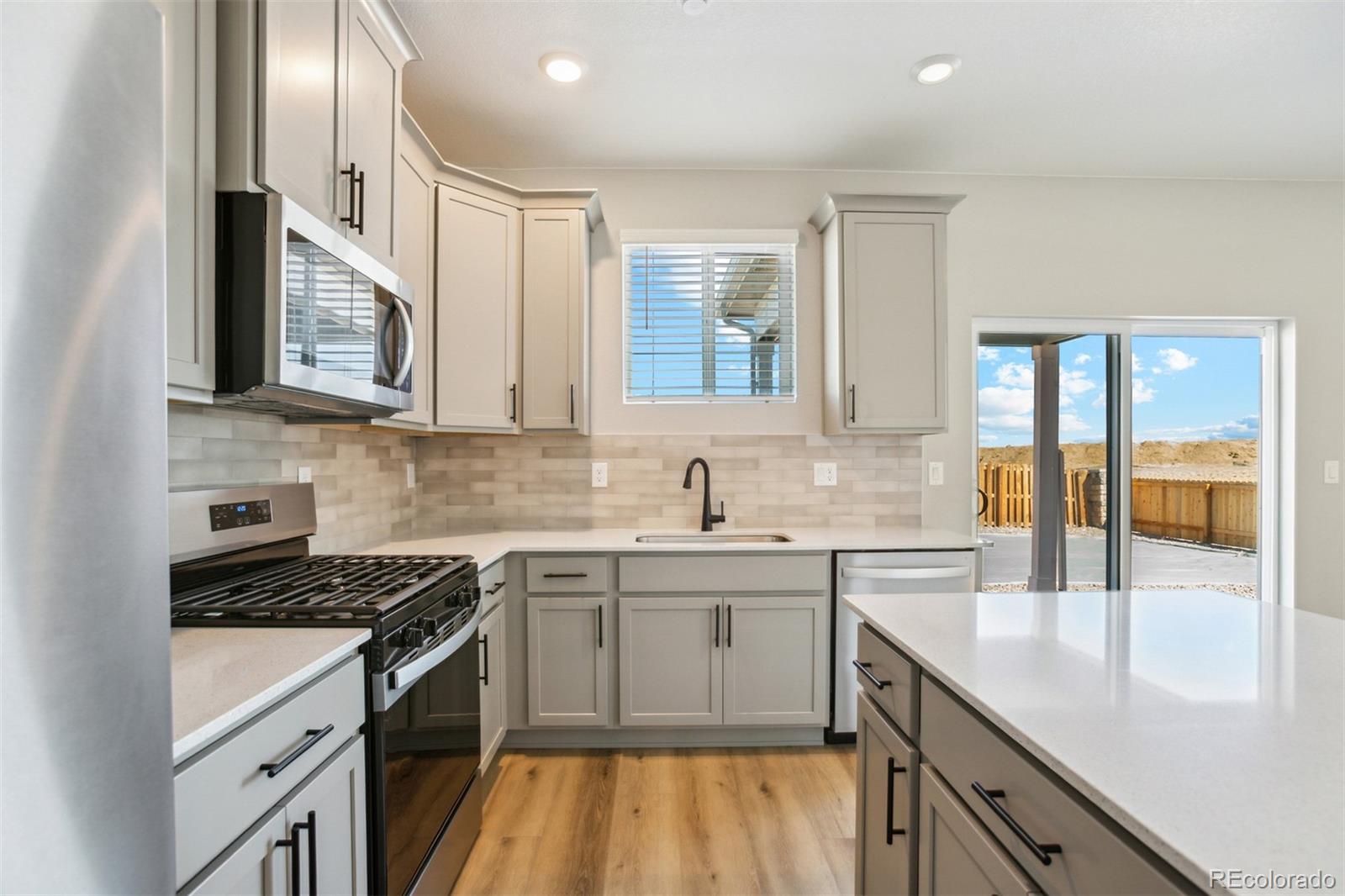 MLS Image #2 for 17851 e 94th avenue,commerce city, Colorado