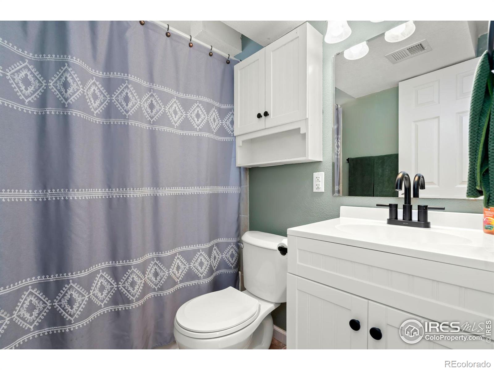 MLS Image #14 for 1404  28th avenue,greeley, Colorado