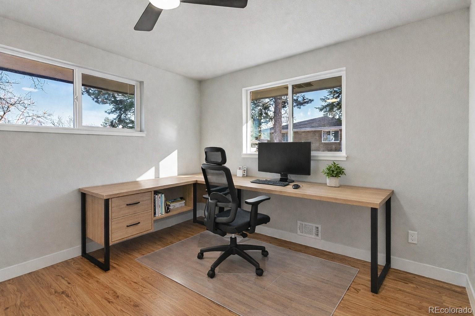 MLS Image #14 for 6552 s pearl street,centennial, Colorado