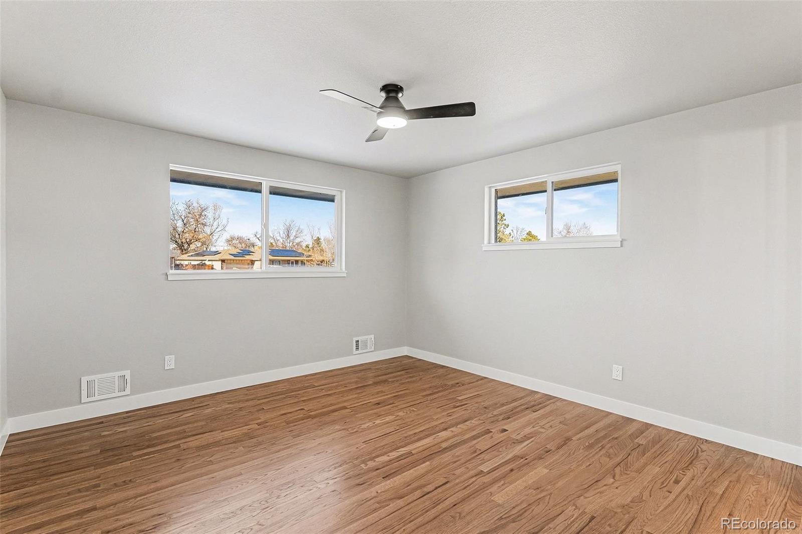 MLS Image #17 for 6552 s pearl street,centennial, Colorado